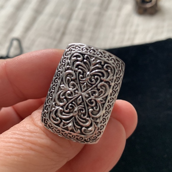 Statement Ring Silver with Scroll Detail - Picture 12 of 12